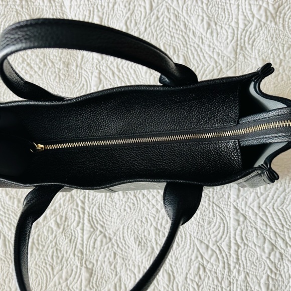 Marc Jacobs Authentic Black Medium Leather Tote Bag - Picture 7 of 12